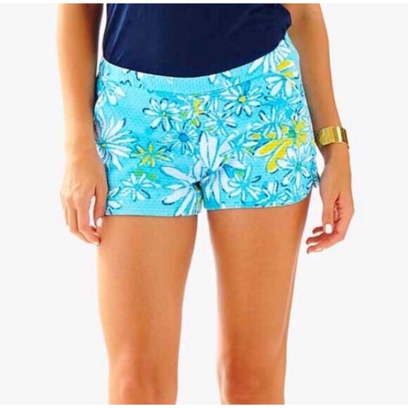 NEW! Lilly Pulitzer Breakwater Daisy Dance Adie Shorts Blue SZ 00 - Picture 3 of 11
